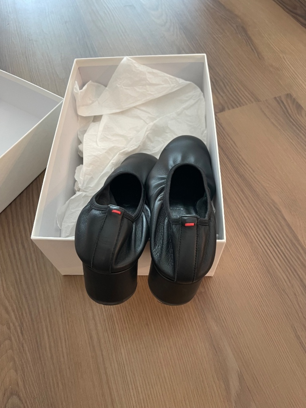 Aeyde LEATHER BALLERINA SHOES *New* - Picture 4 of 8